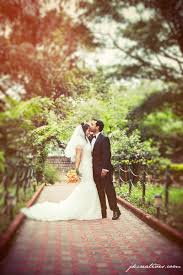 Merlin Anto Sheeba Christian Wedding At Coimbatore Christian Wedding Wedding Couples Wedding Couple Poses