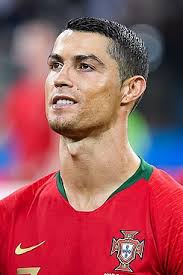 Cristiano ronaldo vuelve a sonar para el real madrid.el portugués, que, como confirmó el propio florentino pérez, ya se ofreció a los merengues durante la primavera, está intentando un nuevo. Cristiano Ronaldo Wikipedia La Enciclopedia Libre