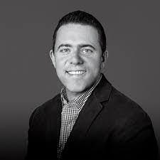 Kurt Hyatt's Instagram, Twitter & Facebook