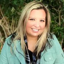 Melisa Hernandez, LPC, provides online therapy