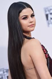 Yesterday the star hit the scene in a new style that wasn't as dramatic as her birthday cut (remember when she cut six inches. 35 Best Selena Gomez Hairstyles Selena Gomez S Hair Evolution