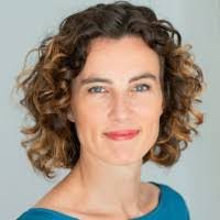 Rose Dessaint's Instagram, Twitter & Facebook