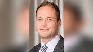 Lese-Paten-Aktion: Zeitunglesen für bessere Schulnoten