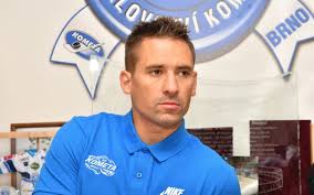 Before playing the nhl, plekanec played two seasons with hc kladno of the czech extraliga. Mozna Se To Vyresi Za Mesic Ale Moc Tomu Neverim A Lucii Mam Za Zle Tomas Plekanec O Rozvodu Precetli Jsme Krajske Listy Cz