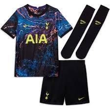 Get your favourite player or even your own name printed on the back of your tottenham football shirt with our specialised printing service. Nike Tottenham Hotspur Away Mini Kit 2021 2022 Domestic Replica Minikits Sportsdirect Com