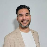 300+ "Panettieri" profiles