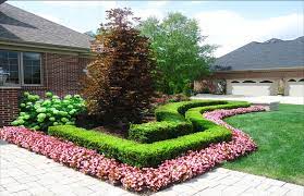 Front yard gardening can be fun and functional! Novi Front Yard Landscape Design Executive Landscape Northville Mi Modern Garten Detroit Von Executive Landscape
