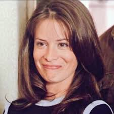 holly marie combs