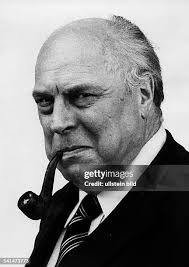 11 Ernst Von Salomon Stock Photos, High-Res Pictures, and Images