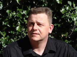 File:Matt hilton.jpg