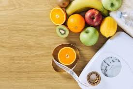 Makan buah untuk diet memang dianjurkan. 6 Jenis Buah Untuk Menurunkan Berat Badan Ini Patut Dicoba Alodokter