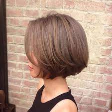 Epingle Par Cynthia Jeffrey Sur Cheveux Coiffure En 2020 Coupe De Cheveux Cheveux Longueur De Cheveux