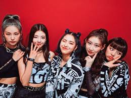 Lesen sie rezensionen und informieren sie sich über beteiligte personen . Itzy Tease A Hollywood Western Concept For Not Shy Indigo Music