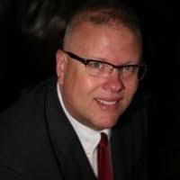 Robert Bettenhausen's Instagram, Twitter & Facebook