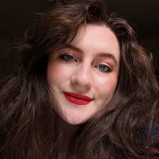 Grace Braddock (@grackypoo) • Instagram photos and videos