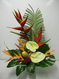 Votre fleuriste en ligne, livre avec son réseau vos bouquets de fleurs partout en france et. 140 Idees De Bouquets Arrangements D Orchidees Arrangements Floraux Tropicaux Composition Florale Mariage