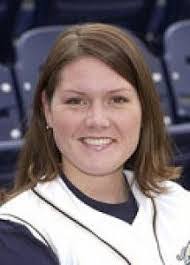 Kari Pringle's Instagram, Twitter & Facebook