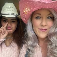 Got some times for Galloping Ghost in IL a week from today! If you can't  see us there, Brad and I are also gonna be at ConnectiCon the weekend  after! You can