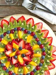 10 Salades D Ete Originales Reperees Sur Pinterest Salade De Fruits Presentation Fruits Nourriture