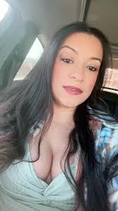 Crystal Rascon's Instagram, Twitter & Facebook