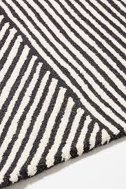 Black And White Illusion Rug Pin On Rugs