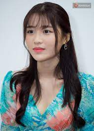 Từng là giọng ca hàn quốc được yêu thích vì hát tiếng việt giỏi và diện mạo dễ thương, han sara tiếc nuối khi đánh mất thiện cảm trong mắt khán giả. Han Sara Má»i NgÆ°á»i Ä'á»«ng Soi Tim Vong Má»™t Cá»§a Toi Ná»¯a Vi Toi CÅ©ng Khong Biáº¿t No Náº±m á»Ÿ Ä'au