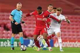 Η λίβερπουλ περνάει τη χειρότερη περίοδο των τελευταίων χρόνων, έχει σπάσει αρνητικά ρεκόρ το 2021 και δίνει μάχη για να μπει στην τετράδα της premier league. Liberpoyl Real 0 0 O Koyrtoya Esteile Thn Basilissa Sta Hmitelika In Gr