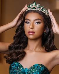 Leave me in the heart of nature beneath the sunlight's glow 💚