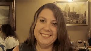 Deb Peach's Instagram, Twitter & Facebook