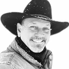 I've wanted to write a classic country love song for a while, and when I  wrote #CountingChickens I felt like I finally had a reason to ❤️