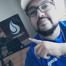 Que tengan un excelente Inicio de Semana les desea nuestro Locutor Donald  Bernal Quijada y les recuerda que todos los Lunes en el Matinal de Radio  Caliente Caldera pueden escuchar las #CEBOLLITASDECORAZON