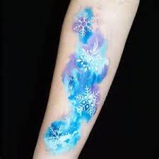 Winter tattoo is a custom based tattoo studio with an emphasis on designing one off pieces for the discerning client. Image Result For Northern Lights Sky Tattoo Snow Flake Tattoo Crystal Tattoo Pattern Tattoo