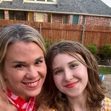 Marci LeBlanc's Instagram, Twitter & Facebook