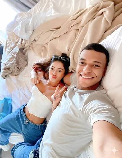 Klian mpape and his girlfriend impossible not to love them