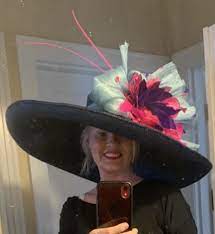 Photo Shoot By Me Pinkhat Bighat Bigbrimhat Bigpinkhat Oaks Oaks Derby Derbyhats Hats Hatsofinstagram Oneo Steeplechase Hats Pink Hat Derby Hats