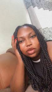 Happy new month fellas🌺🥂