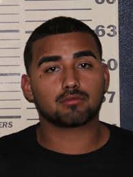 Cleveland police officers nab robbery suspect