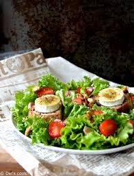 Warm Goat Cheese Salad With A Spicy Dressing Del S Cooking Twist Recette Salade De Chevre Chaud Salade Chevre Chevre Chaud