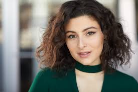 Headshots — Melis Aker