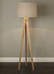 Dining Room Floor Lamps Tripod Floor Lamps That Are Going To Elevate Your Dining Room Lighti Wooden Tripod Floor Lamp Wood Lamp Design Floor Lamps Living Room