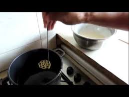 Apa petua goreng ikan supaya elok rupa dan sedap isinya?. How To Make Kuih Ros Youtube