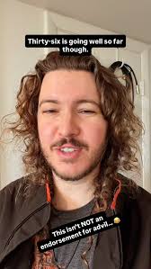 Monday night jams! I had so much fun bluegrassing at Canvas yesterday  afternoon that I'm heading back tonight for the Monday Mashup! Really  stoked to join Ariel Jade for her songwriter round