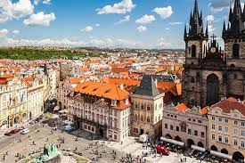 In praga caput regni schlüpfen die spieler in die rolle wohlhabender bürger, die verschiedene bauprojekte im mittelalterlichen prag organisieren. General Information On Prague Currency Travel Advice And More