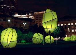 6 Brilliant Solar Powered Art Projects To Brighten Your Day Solar Fabrics Public Art Art Projects