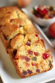 Cake Aux Fruits Confits Elle Mijote Quelque Chose Recette En 2020 Cake Aux Fruits Confits Recette Cake Sucre Fruits Confits