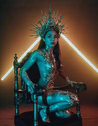 Walter's daughter, raikou is a contract killer who's brought in to assist with entering the mind of blackstar's clone. Anna Akana On Twitter Run 1 22 2021