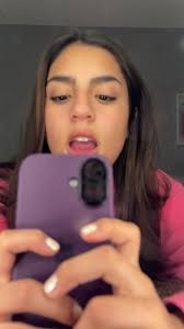 Videos de Valentina Ricarda (@vrichiegrwms) con “original sound