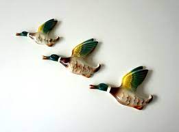 Vintage 1960 S Keele Street Pottery Flying Ducks By Shoulderbone 3d Print Ideas Wall Craft Vintage Kitsch