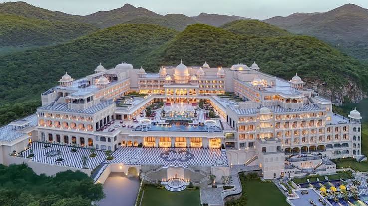From Delhi: 6-Day Delhi, Agra, Jaipur & Udaipur Guided Tour