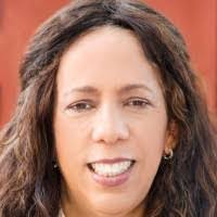 Cassandra Raymond's Instagram, Twitter & Facebook